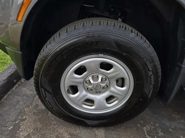 2024 Nissan Frontier Crew Cab S 4x4