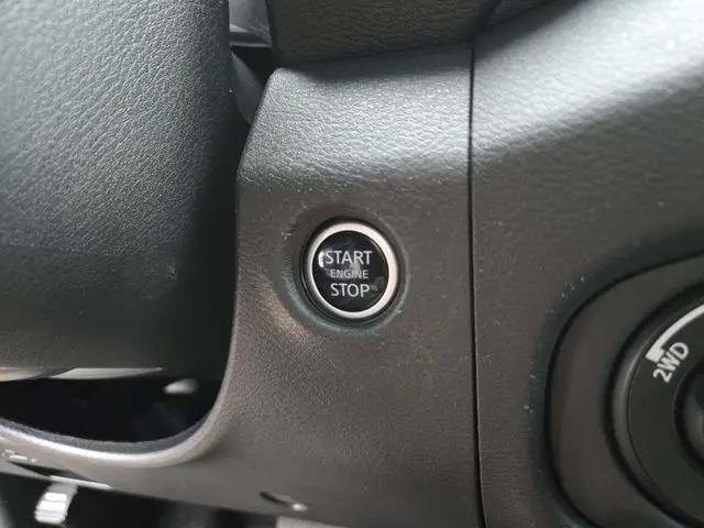 2024 Nissan Frontier Crew Cab S 4x4