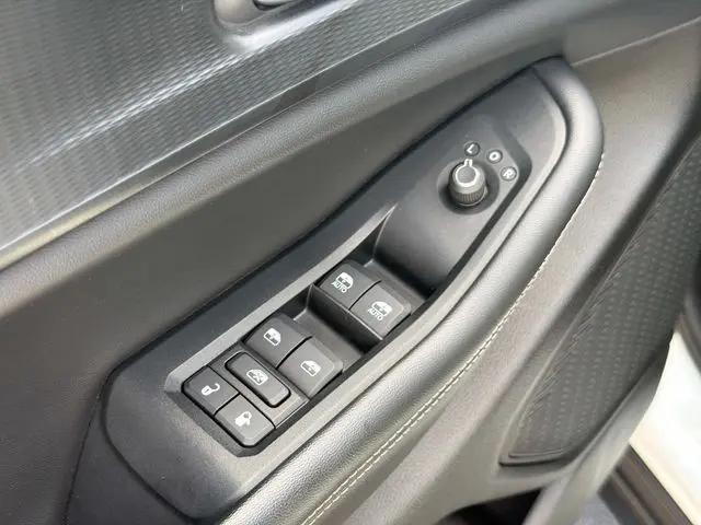 2024 Jeep Grand Cherokee Laredo 4x4