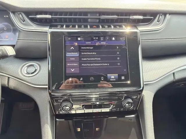 2024 Jeep Grand Cherokee Laredo 4x4