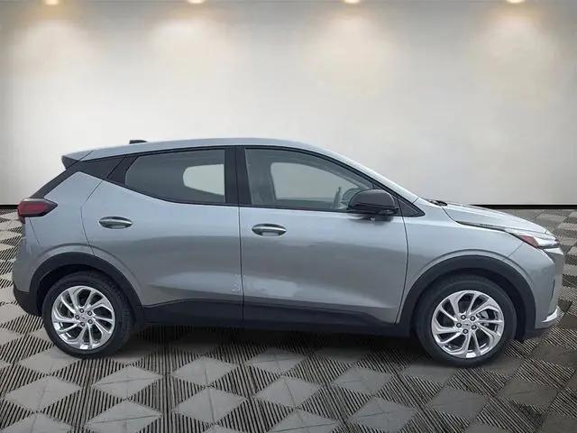 2027 Chevrolet Bolt LT FWD