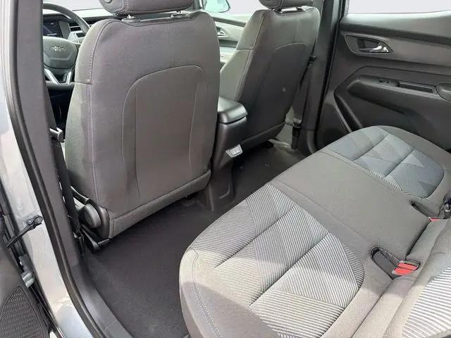 2027 Chevrolet Bolt LT FWD