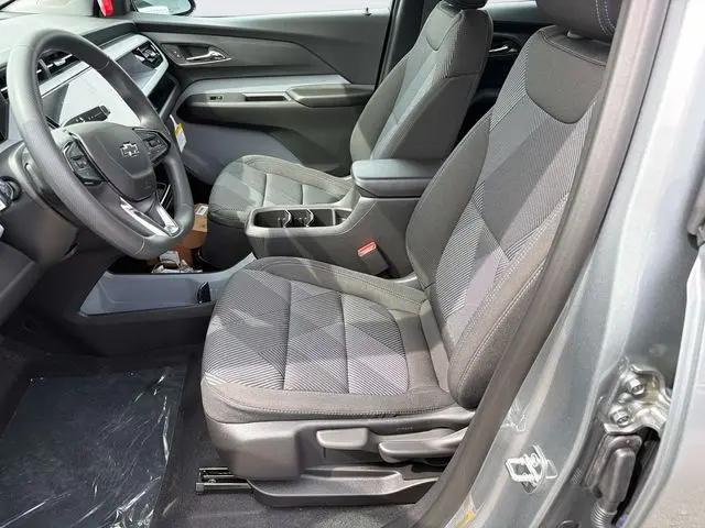 2027 Chevrolet Bolt LT FWD