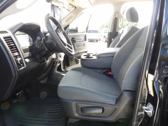 2018 Ram 1500 Express Crew Cab 4x2 5'7" Box