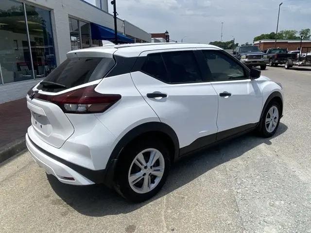 2021 Nissan Kicks S Xtronic CVT