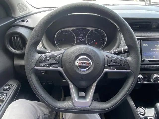 2021 Nissan Kicks S Xtronic CVT