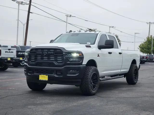 2025 Ram 2500 Tradesman Crew Cab 4x2 8' Box