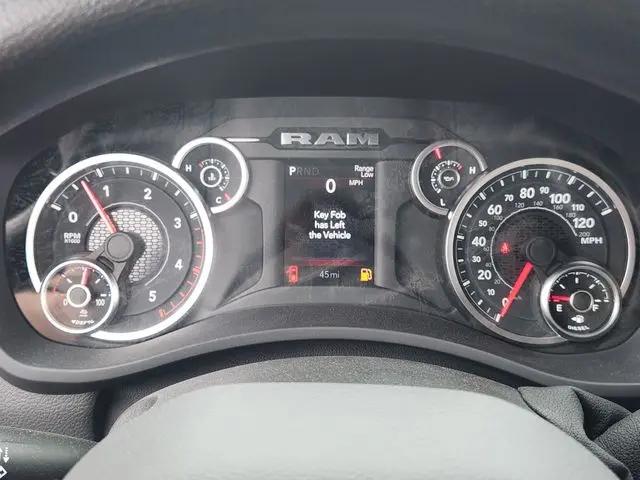 2025 Ram 2500 Tradesman Crew Cab 4x2 8' Box