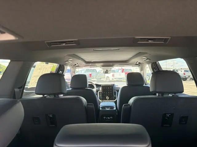2026 GMC Acadia Denali AWD