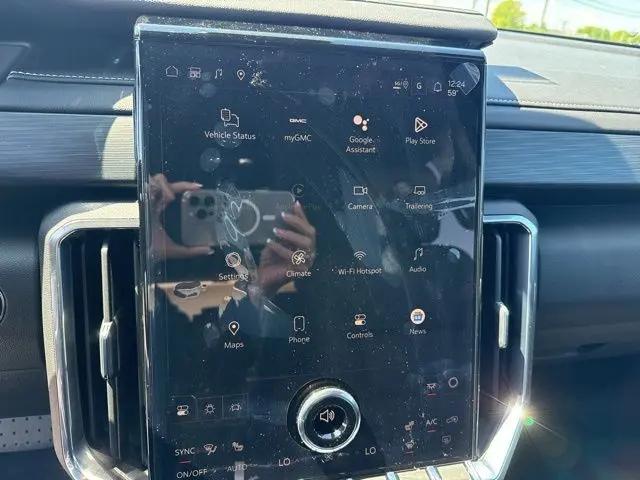 2026 GMC Acadia Elevation FWD