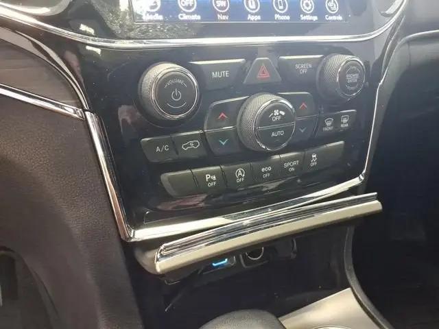 2022 Jeep Grand Cherokee Limited 4x4