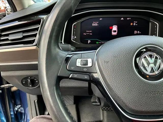 2019 Volkswagen Jetta 1.4T SEL Premium