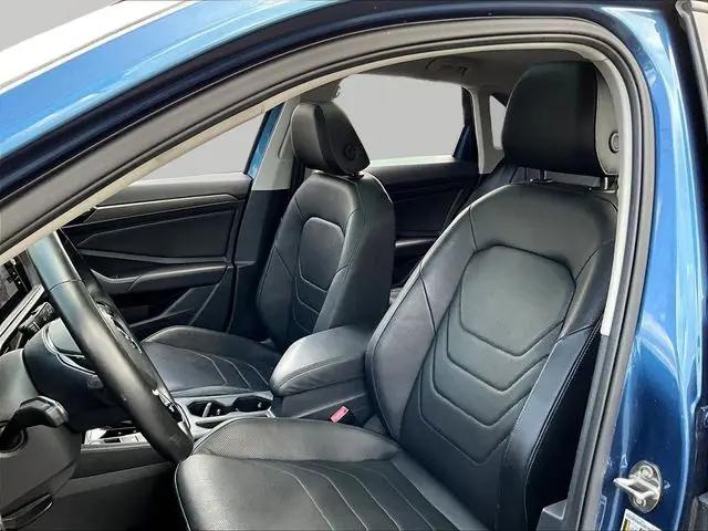 2019 Volkswagen Jetta 1.4T SEL Premium