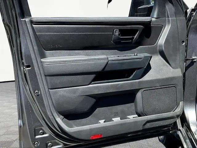 2025 Toyota Tundra SR