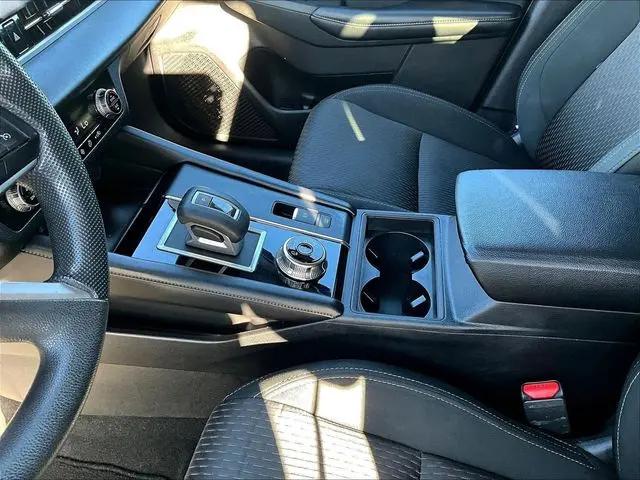 2022 Mitsubishi Outlander ES 2.5 2WD