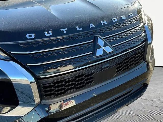 2022 Mitsubishi Outlander ES 2.5 2WD