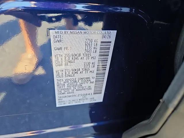 2026 Nissan Pathfinder SV