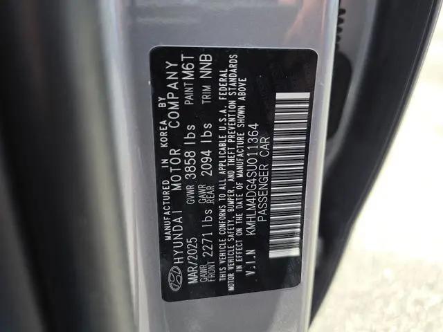 2025 Hyundai Elantra SEL Sport