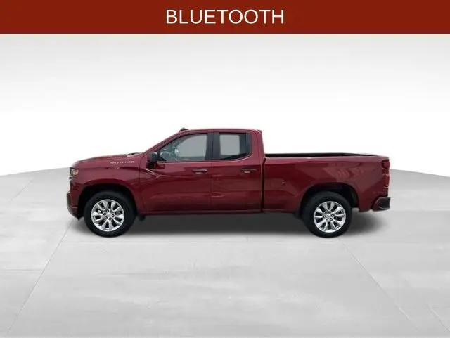 2020 Chevrolet Silverado 1500 4WD Double Cab Standard Bed Custom