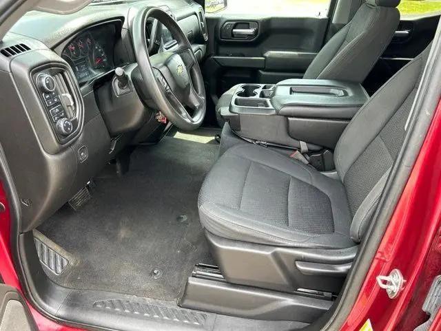 2020 Chevrolet Silverado 1500 4WD Double Cab Standard Bed Custom