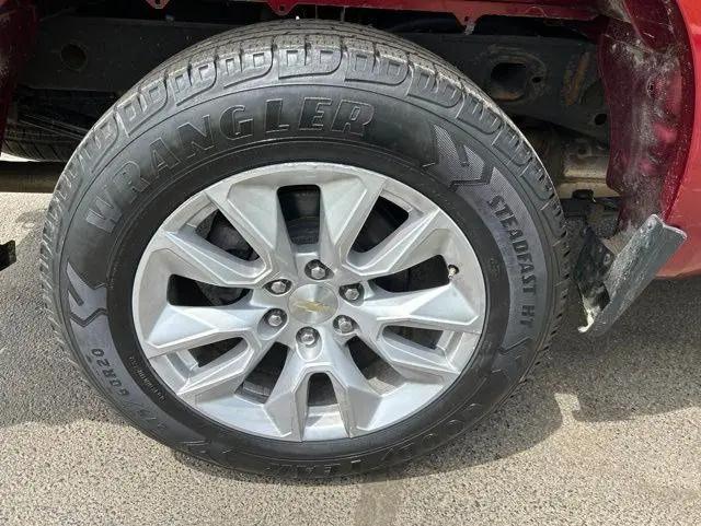 2020 Chevrolet Silverado 1500 4WD Double Cab Standard Bed Custom