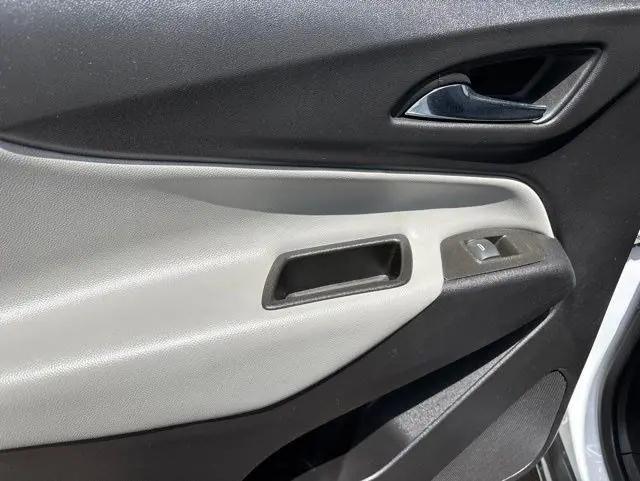 2023 Chevrolet Equinox AWD LS