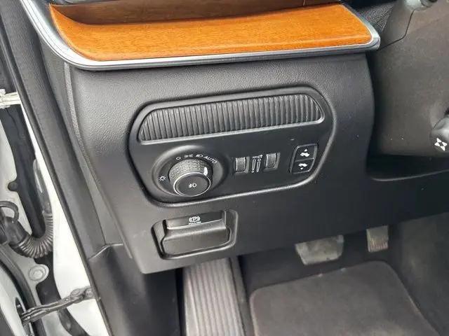 2022 Jeep Grand Wagoneer Series III 4x4
