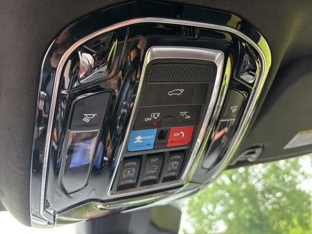2022 Jeep Grand Wagoneer Series III 4x4