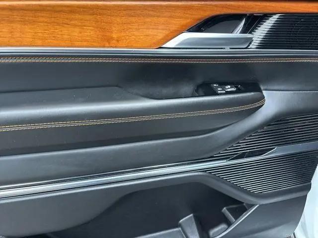2022 Jeep Grand Wagoneer Series III 4x4
