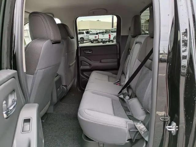 2026 Nissan Frontier Crew Cab SV 4x4