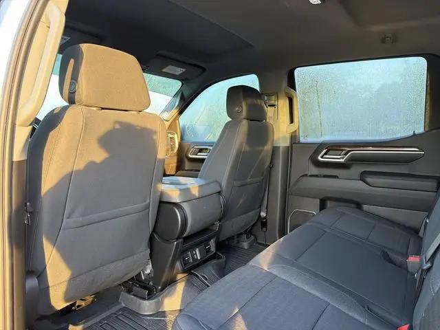 2023 GMC Sierra 1500 2WD Crew Cab Short Box Elevation