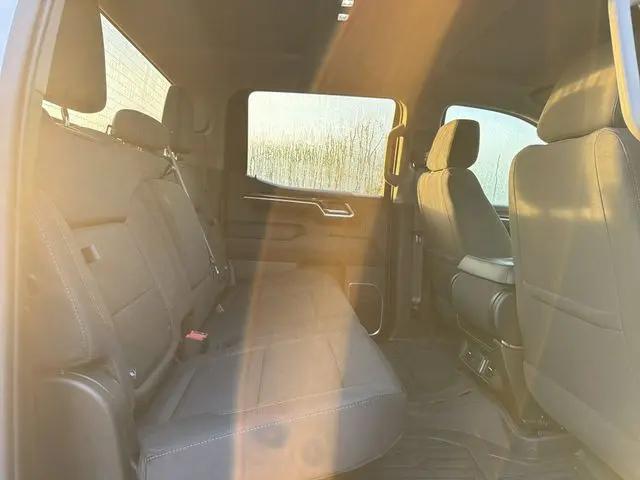 2023 GMC Sierra 1500 2WD Crew Cab Short Box Elevation