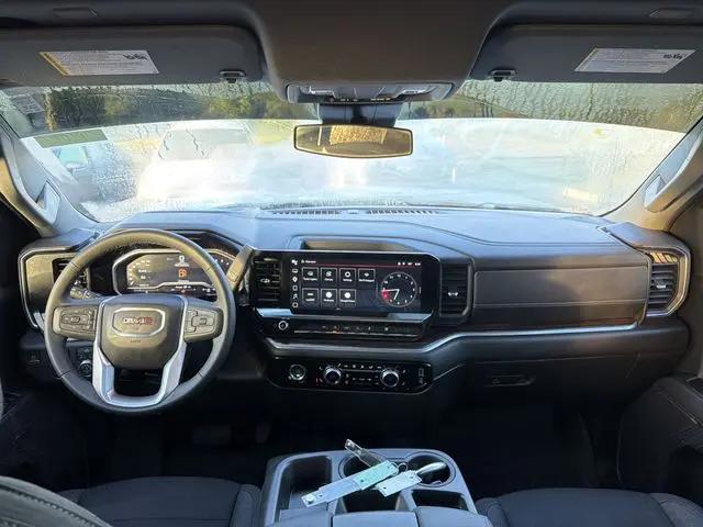 2023 GMC Sierra 1500 2WD Crew Cab Short Box Elevation