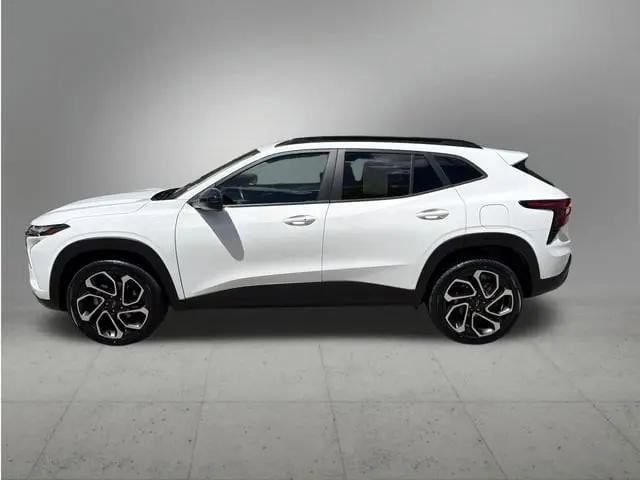 2025 Chevrolet Trax FWD 2RS