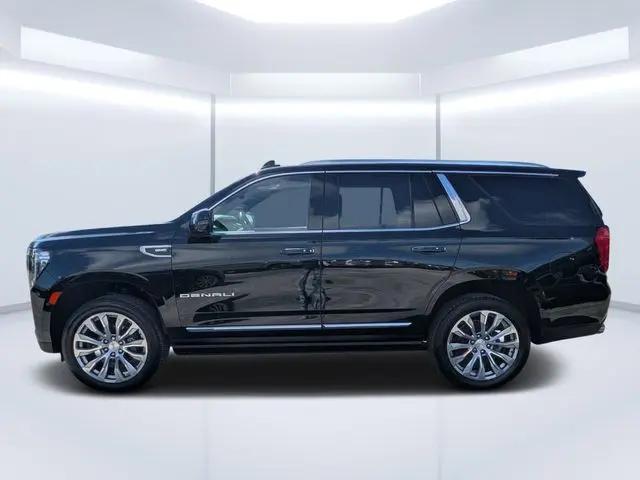 2022 GMC Yukon 4WD Denali