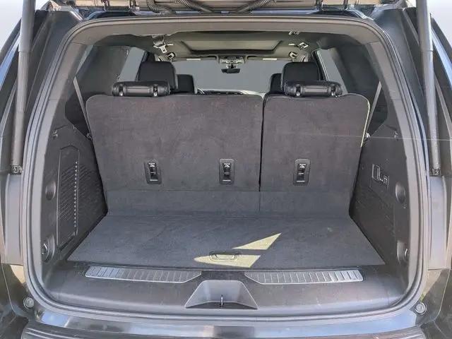 2022 GMC Yukon 4WD Denali