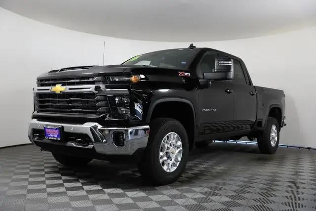 2026 Chevrolet Silverado 2500HD Crew Cab, Standard Bed, LT, 4WD for sale in Libertyville, IL