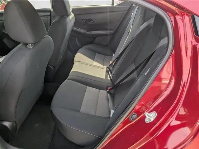 2024 Nissan Sentra SV Xtronic CVT