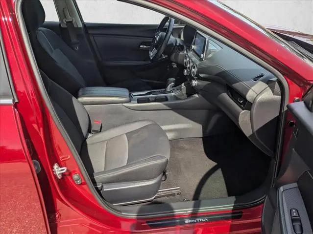 2024 Nissan Sentra SV Xtronic CVT