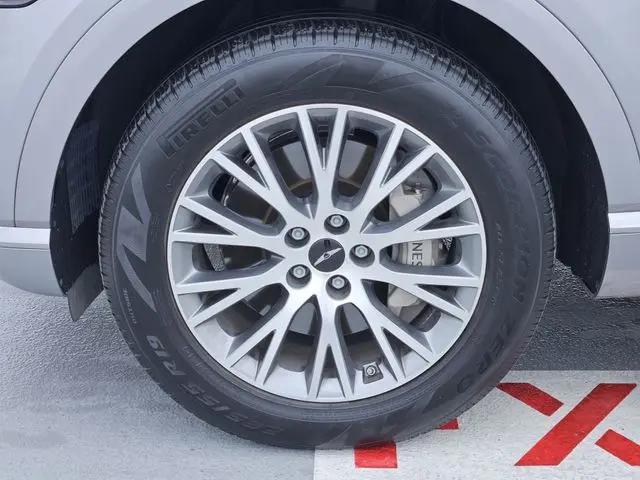 2025 Genesis GV80 2.5T Standard AWD