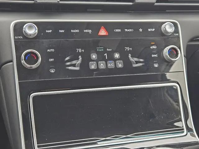 2025 Genesis GV80 2.5T Standard AWD