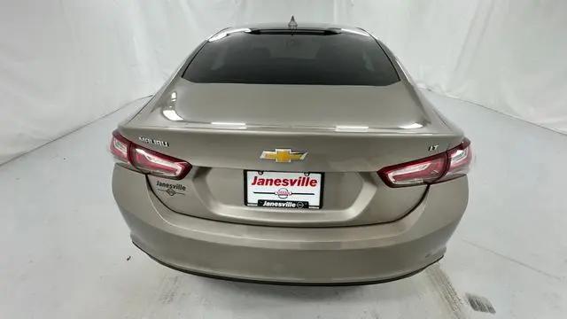 2022 Chevrolet Malibu FWD LT