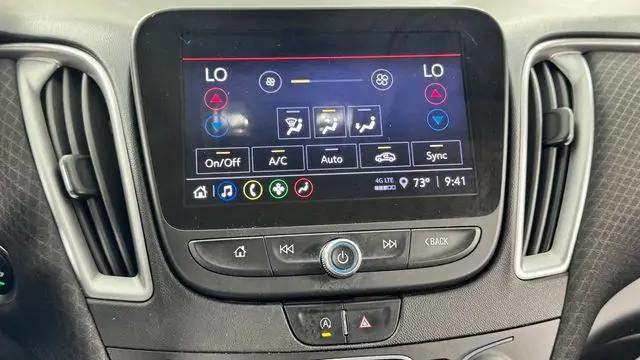 2022 Chevrolet Malibu FWD LT