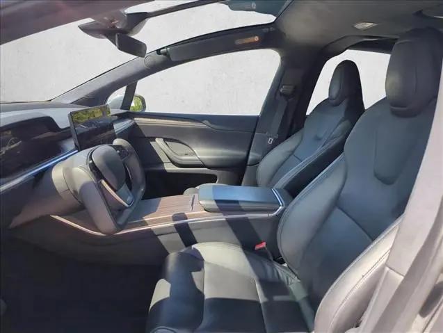 2022 Tesla Model X Dual Motor All-Wheel Drive