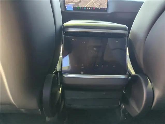 2022 Tesla Model X Dual Motor All-Wheel Drive
