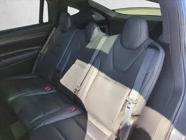 2022 Tesla Model X Dual Motor All-Wheel Drive