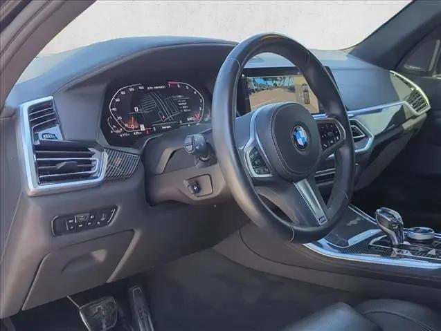 2022 BMW X5 M50i