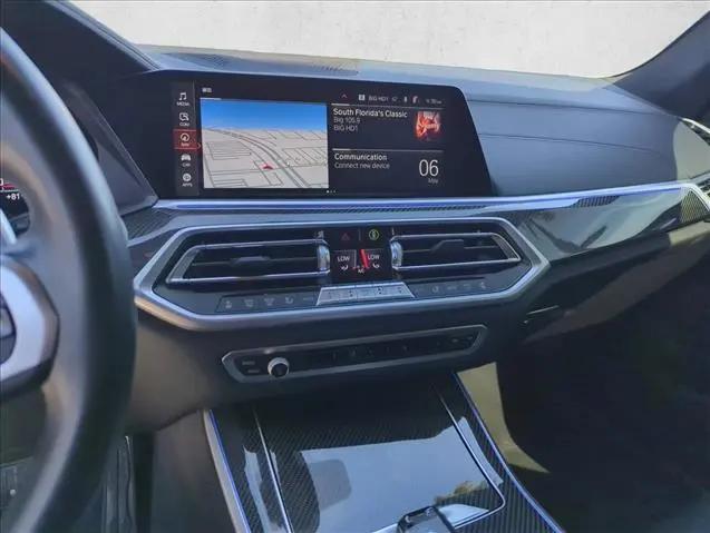 2022 BMW X5 M50i