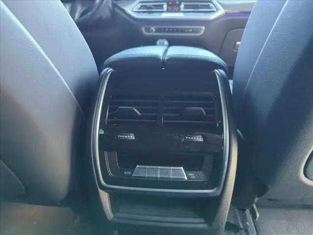 2022 BMW X5 M50i