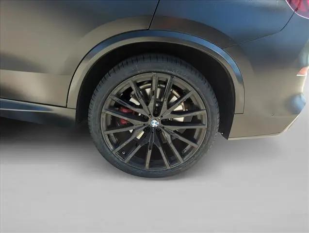 2022 BMW X5 M50i